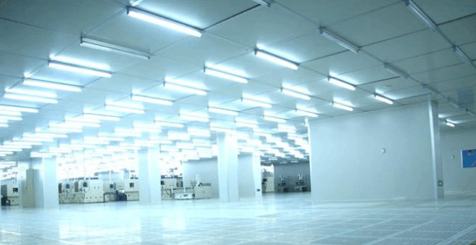 <strong>食品飲料廠十萬(wàn)級(jí)凈化車(chē)間工程</strong>